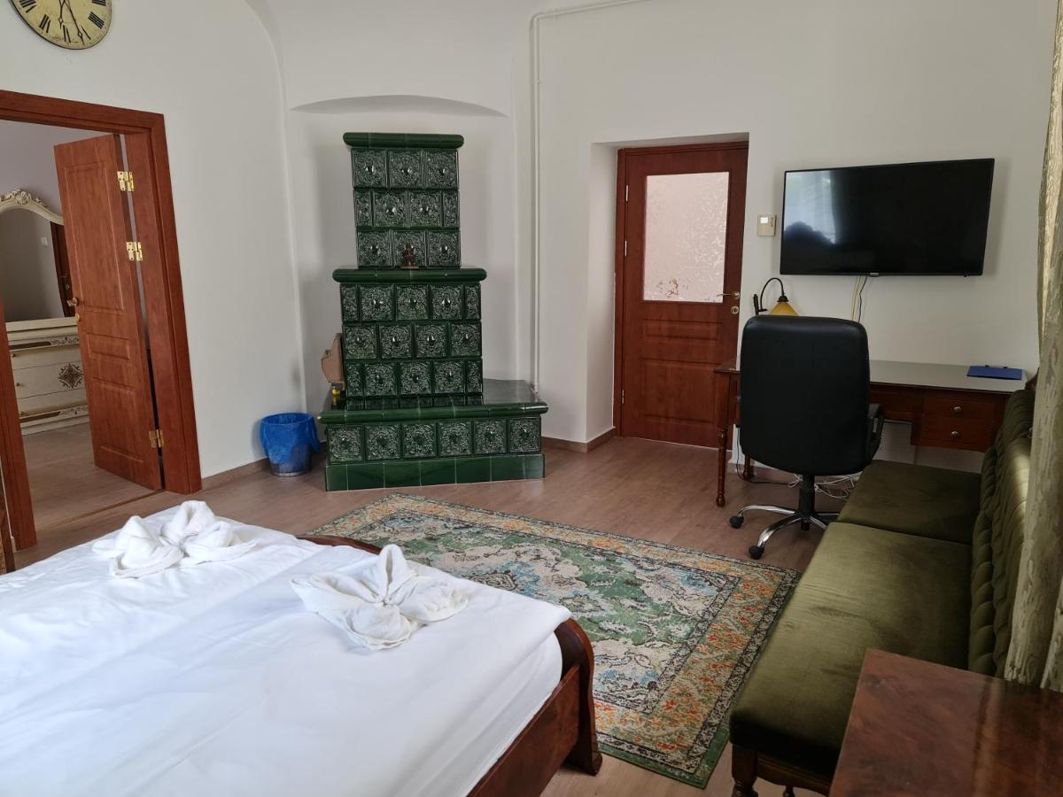 My-Lord Luxapartman Eger Zewnętrze zdjęcie