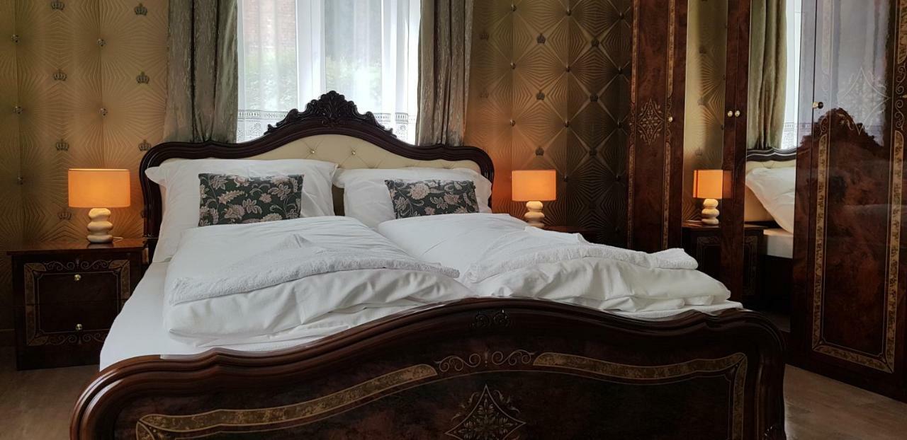 My-Lord Luxapartman Eger Zewnętrze zdjęcie