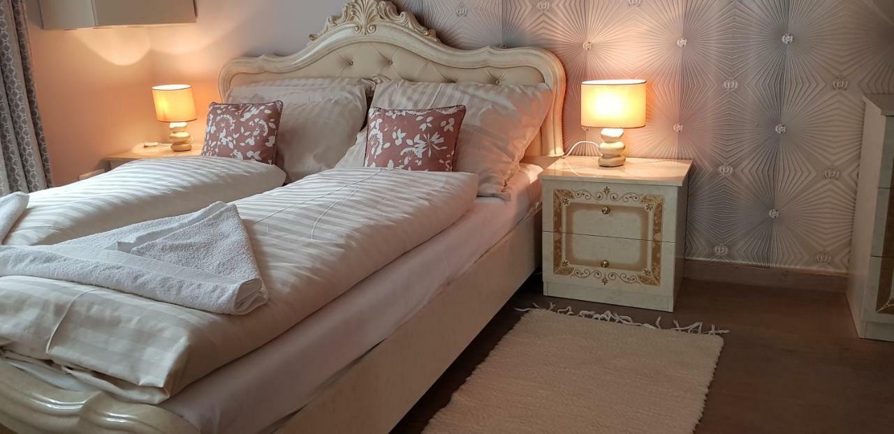 My-Lord Luxapartman Eger Zewnętrze zdjęcie